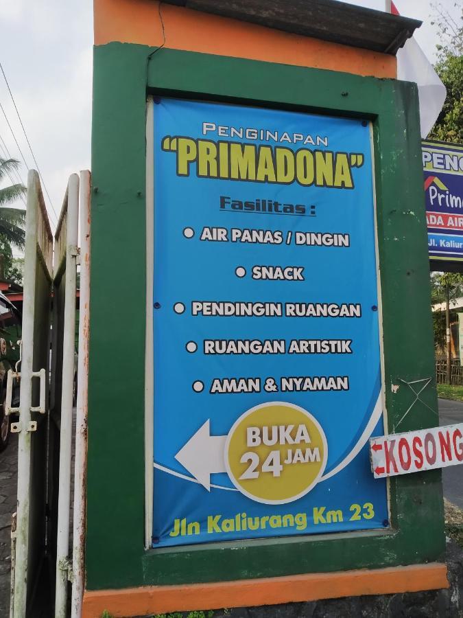 Primadona Homestay Sleman  Zewnętrze zdjęcie